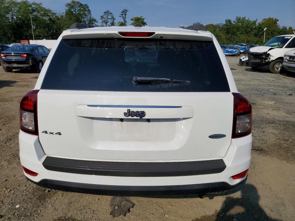 Zdjęcie 6 z aukcji – 2015 JEEP COMPASS z VIN 1C4NJDEB2FD130898