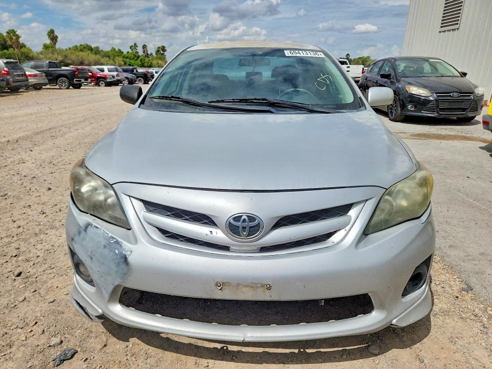Снимка 5 от търг – 2013 TOYOTA COROLLA с VIN 5YFBU4EE6DP130787