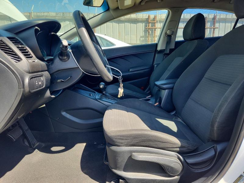 Photo 7 from auction – 2016 KIA FORTE with VIN KNAFX4A62G5554117