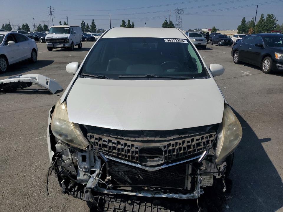 Photo 5 from auction – 2012 TOYOTA PRIUS V with VIN JTDZN3EU5C3108901