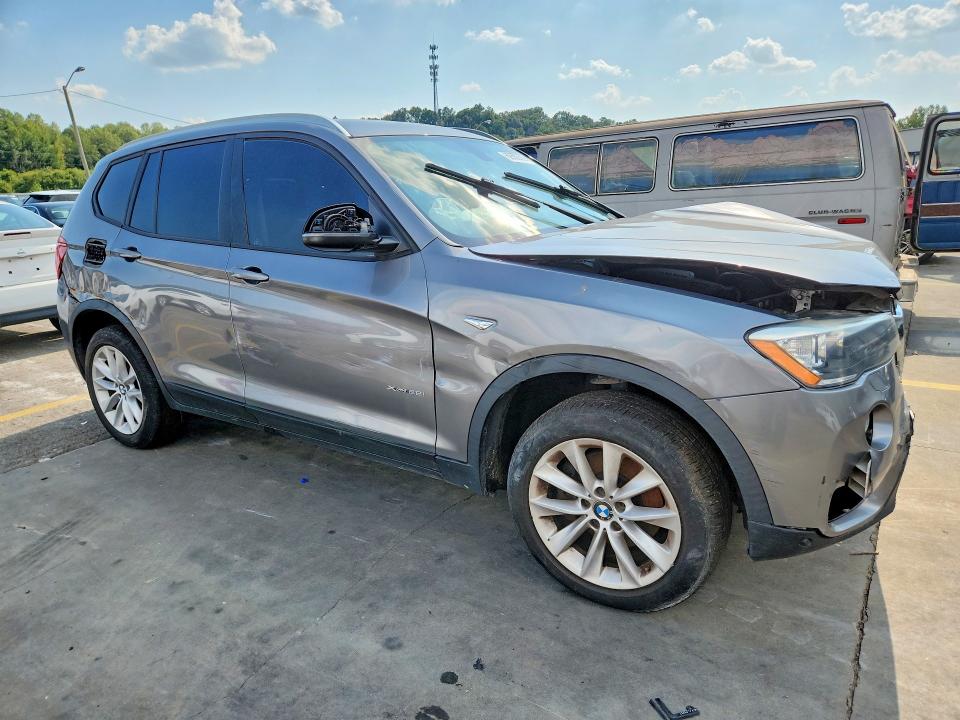 Photo 4 from auction – 2017 BMW X3 with VIN 5UXWX9C57H0T13350