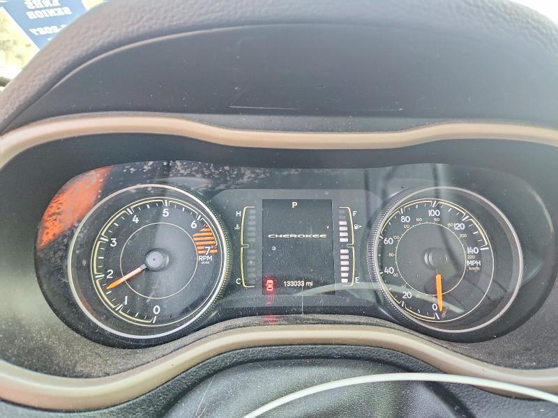 صورة رقم 9 من المزاد - 2017 JEEP CHEROKEE مع VIN 1C4PJLAB1HW667164