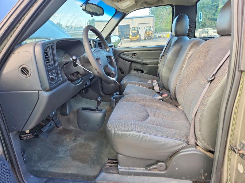 Photo 7 from auction – 2003 CHEVROLET SILVERADO with VIN 1GCEK14V53E354406