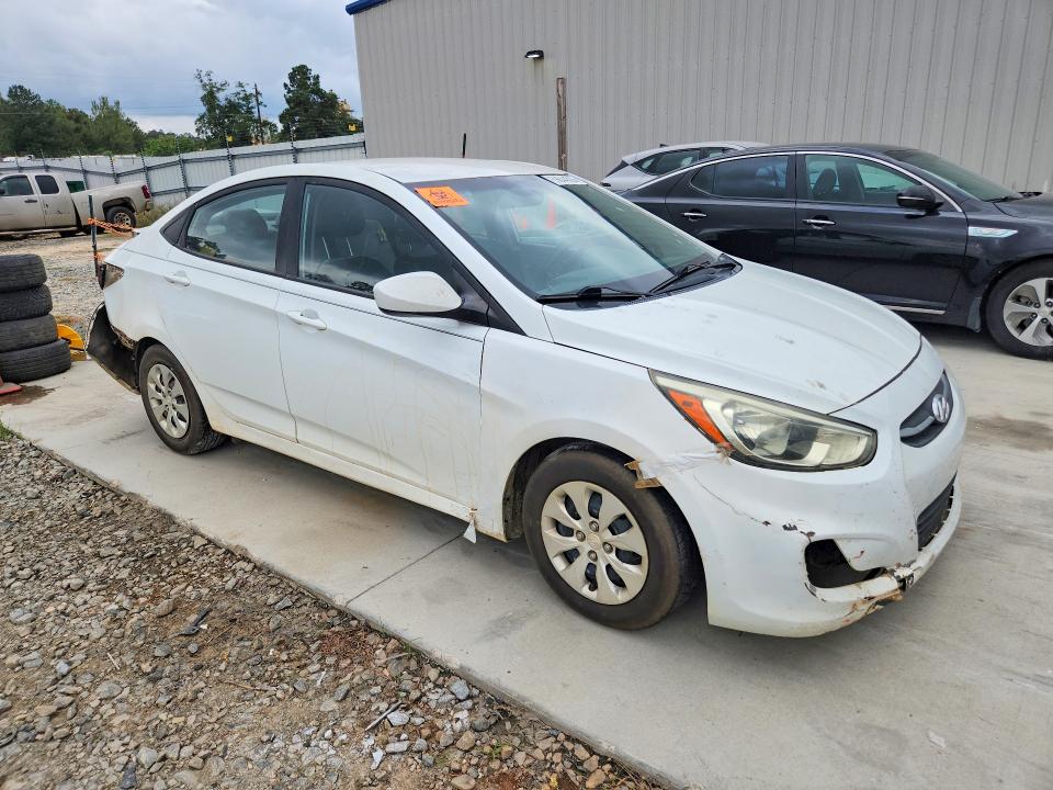 Снимка 4 от търг – 2016 HYUNDAI ACCENT с VIN KMHCT4AE4GU101868