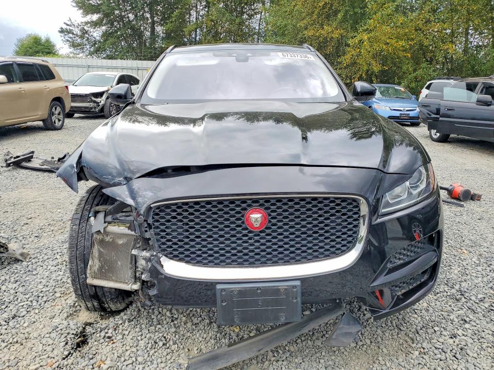 Photo 5 from auction – 2018 JAGUAR F-PACE with VIN SADCJ2FX4JA288759