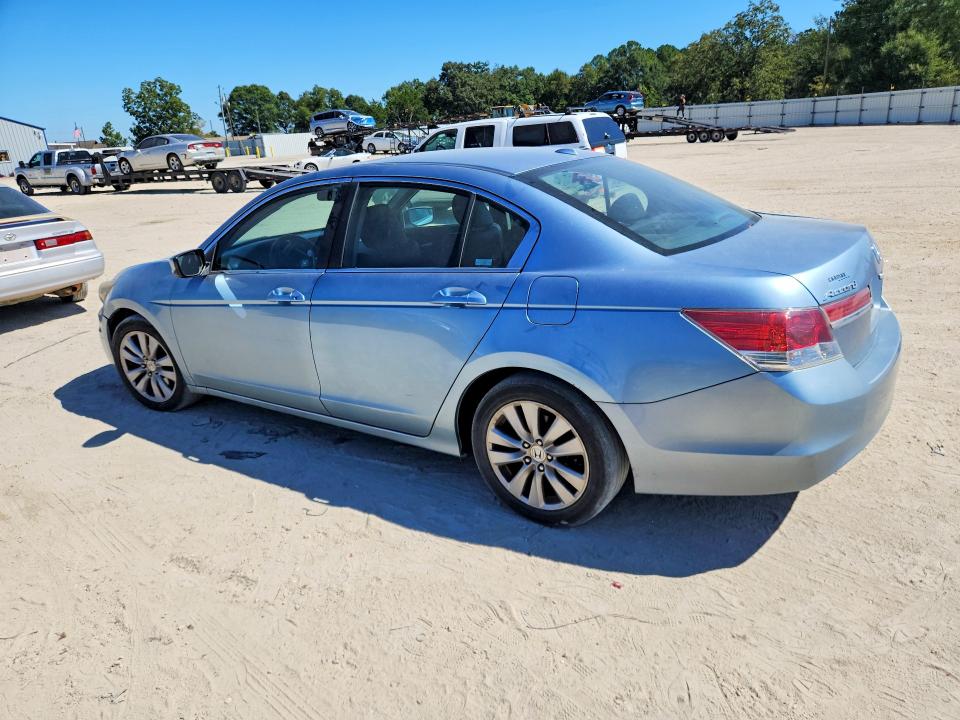 Photo 2 from auction – 2011 HONDA ACCORD with VIN 1HGCP2F86BA041961