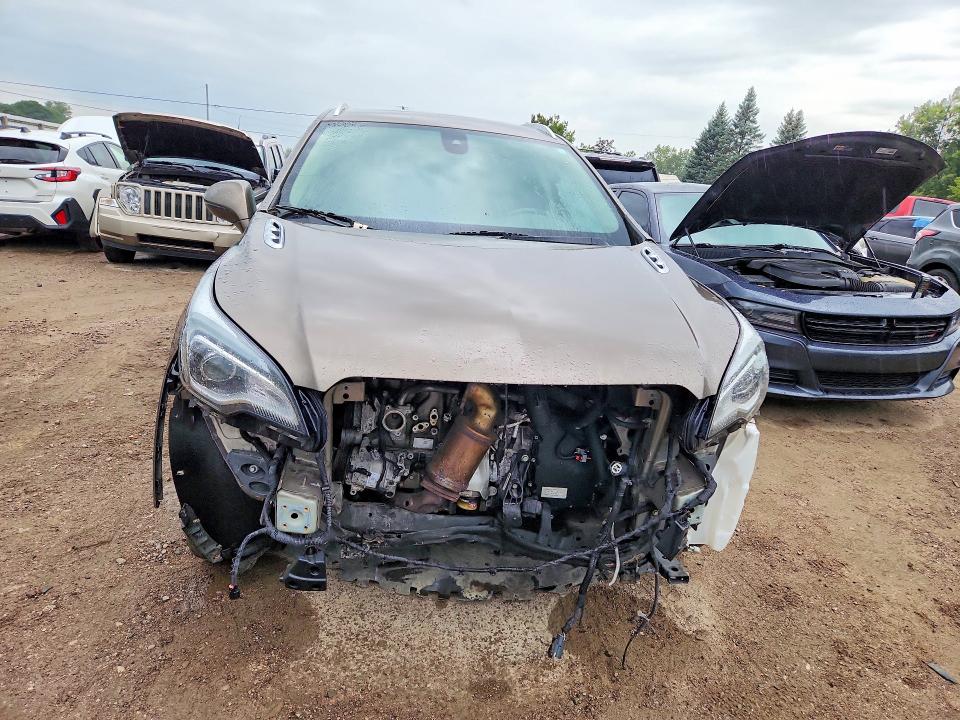 Photo 5 from auction – 2016 BUICK ENVISION with VIN LRBFXESX8GD165177