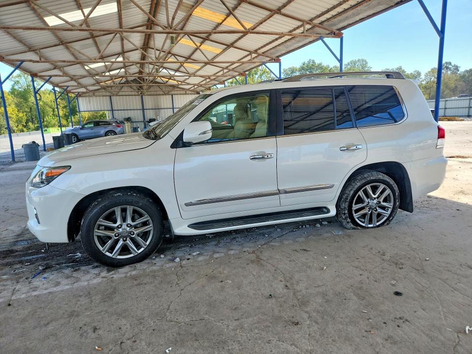 2015 LEXUS LX - Търг №71210416