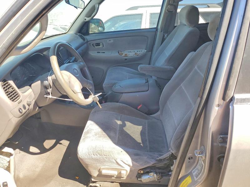 Photo 7 from auction – 2001 TOYOTA SEQUOIA with VIN 5TDZT34A71S042490
