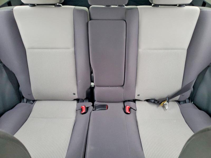 Снимка 10 от търг – 2015 TOYOTA RAV4 с VIN JTMWFREV7FD069612