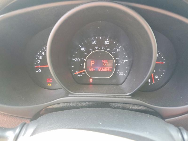 Photo 9 from auction – 2014 KIA SOUL with VIN KNDJN2A25E7043653