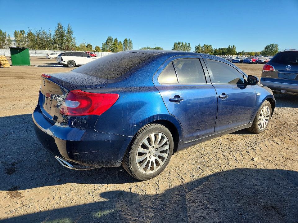 Снимка 3 от търг – 2013 SUZUKI KIZASHI с VIN JS2RF9A33D6100413