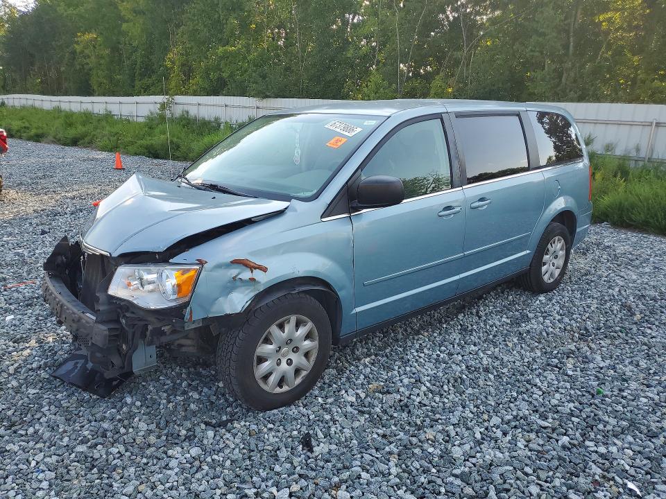 2009 CHRYSLER TOWN & COUNTRY - Търг №67379886