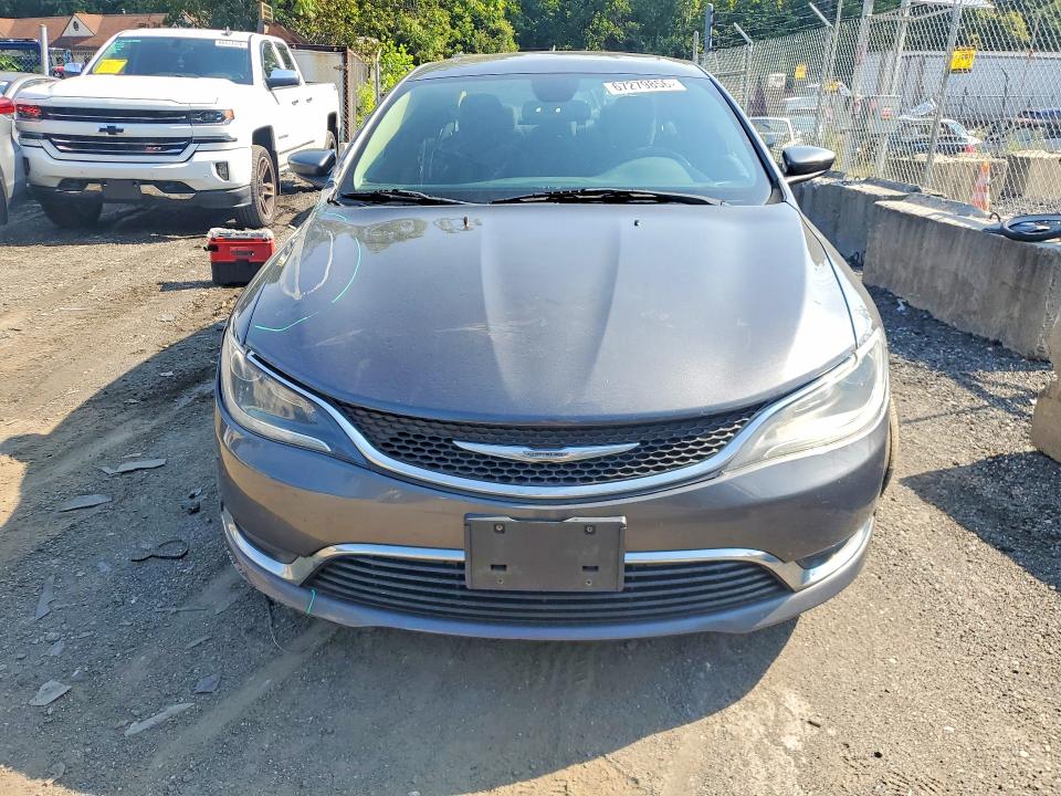 Photo 5 from auction – 2015 CHRYSLER 200 with VIN 1C3CCCAB1FN649179