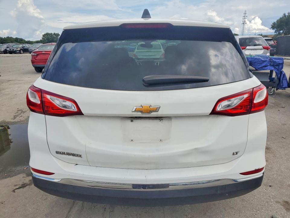 Photo 6 from auction – 2020 CHEVROLET EQUINOX with VIN 2GNAXKEVXL6145064