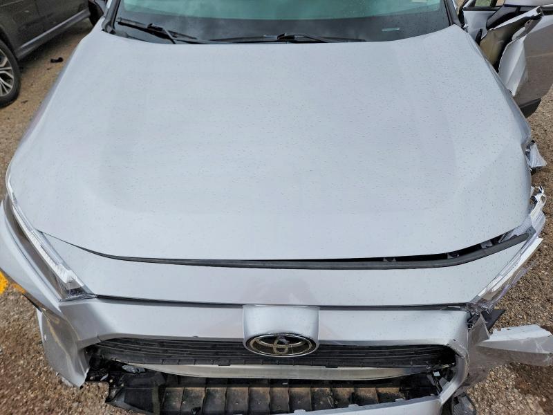 Photo 12 from auction – 2022 TOYOTA RAV4 with VIN 2T3P1RFV9NC302880