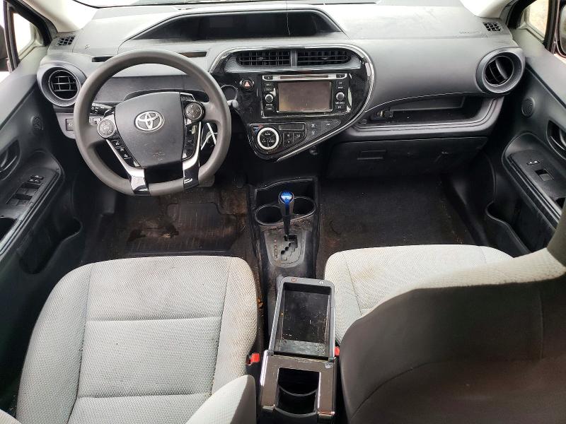 Photo 8 from auction – 2018 TOYOTA PRIUS C with VIN JTDKDTB37J1612469