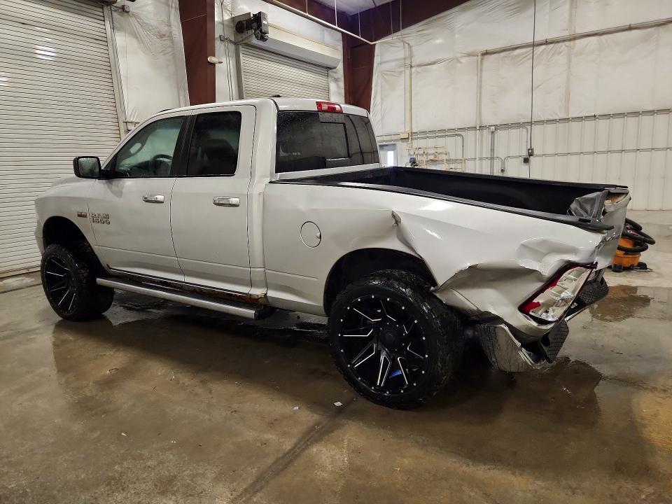 Снимка 2 от търг – 2015 RAM 1500 с VIN 1C6RR7GT6FS561166