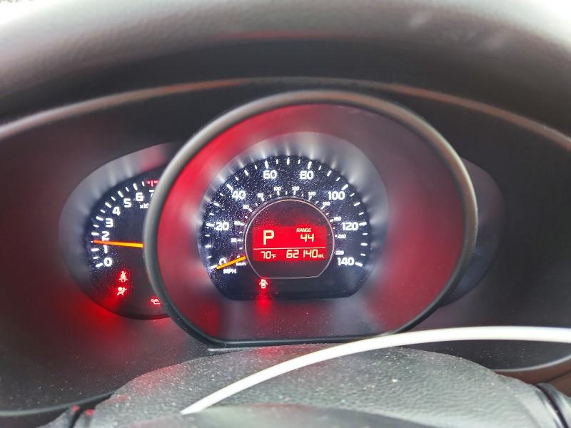 Photo 9 from auction – 2017 KIA SOUL with VIN KNDJP3A58H7465365