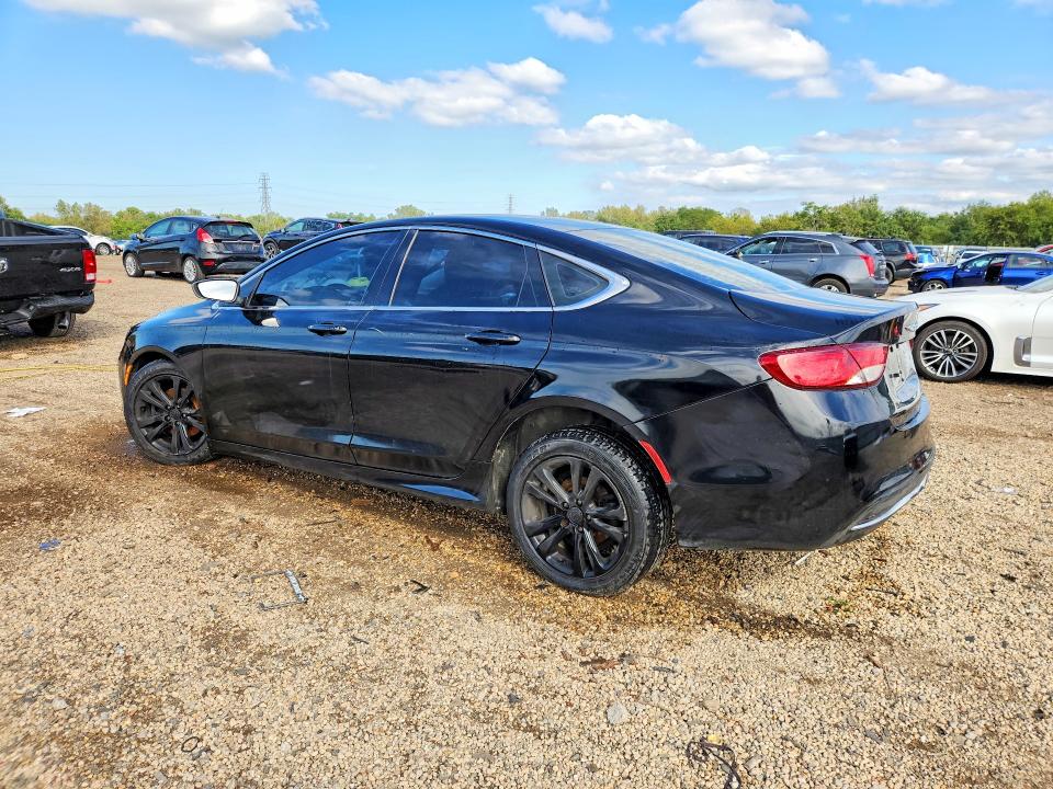 Фото 2 с аукциона – 2015 CHRYSLER 200 с VIN 1C3CCCAB1FN574824