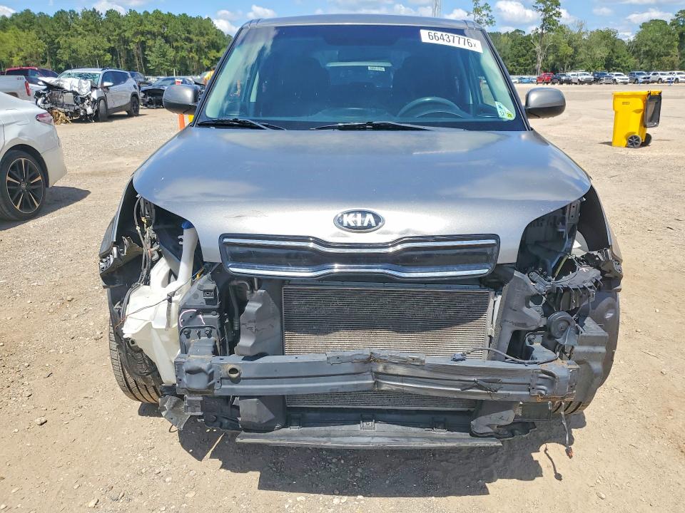 Photo 5 from auction – 2017 KIA SOUL with VIN KNDJP3A54H7477769