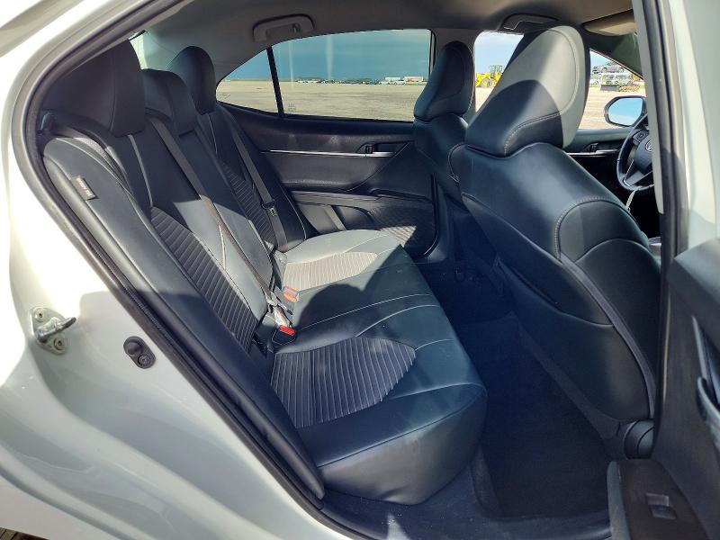 Photo 10 from auction – 2022 TOYOTA CAMRY with VIN 4T1G11AK7NU073573