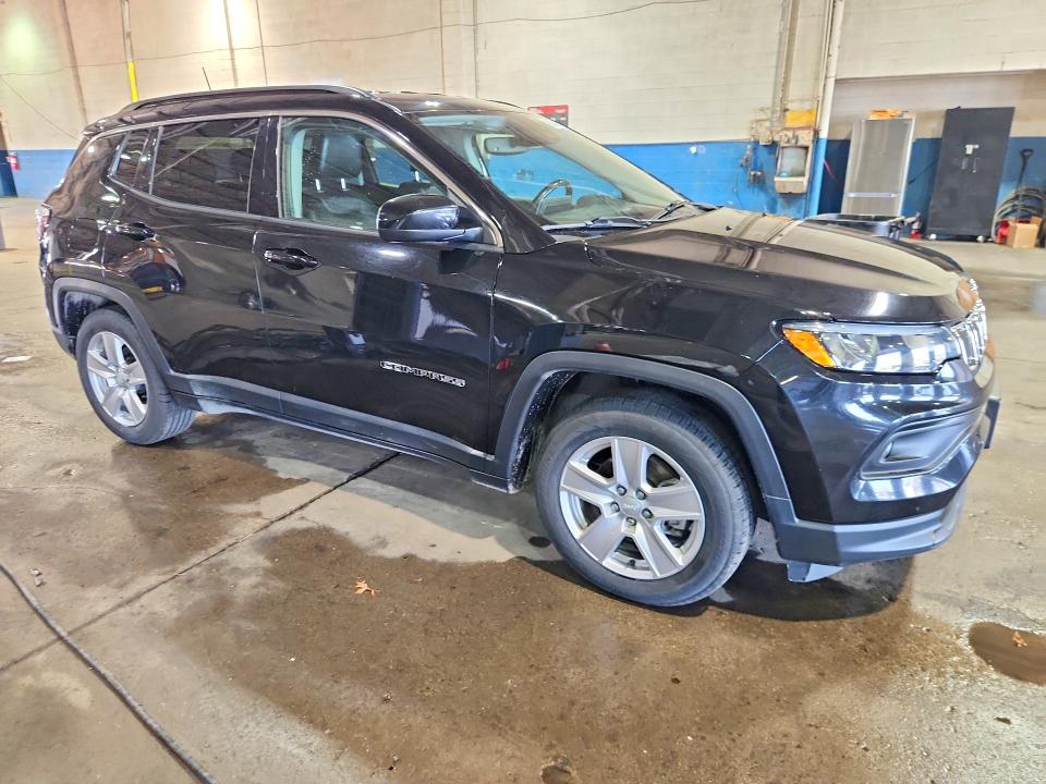 Photo 4 from auction – 2022 JEEP COMPASS with VIN 3C4NJCBB1NT225685