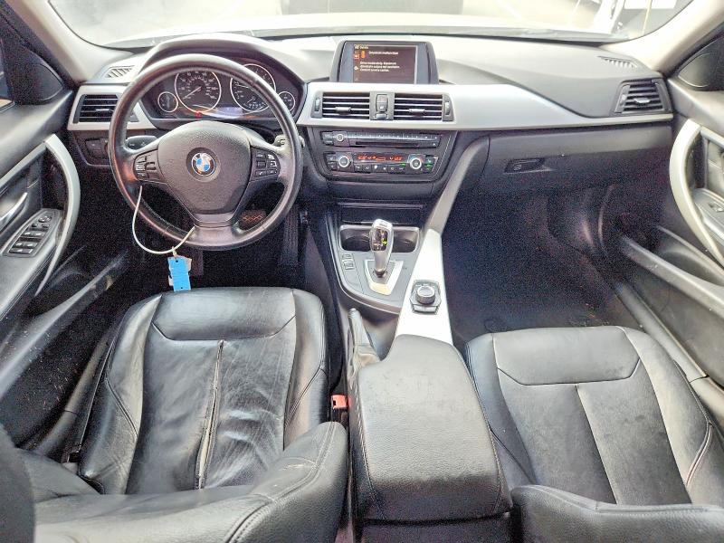 Photo 8 from auction – 2013 BMW 328 with VIN WBA3C1C59DF436167