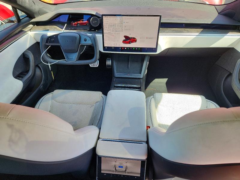 Снимка 8 от търг – 2022 TESLA MODEL S с VIN 5YJSA1E61NF470636