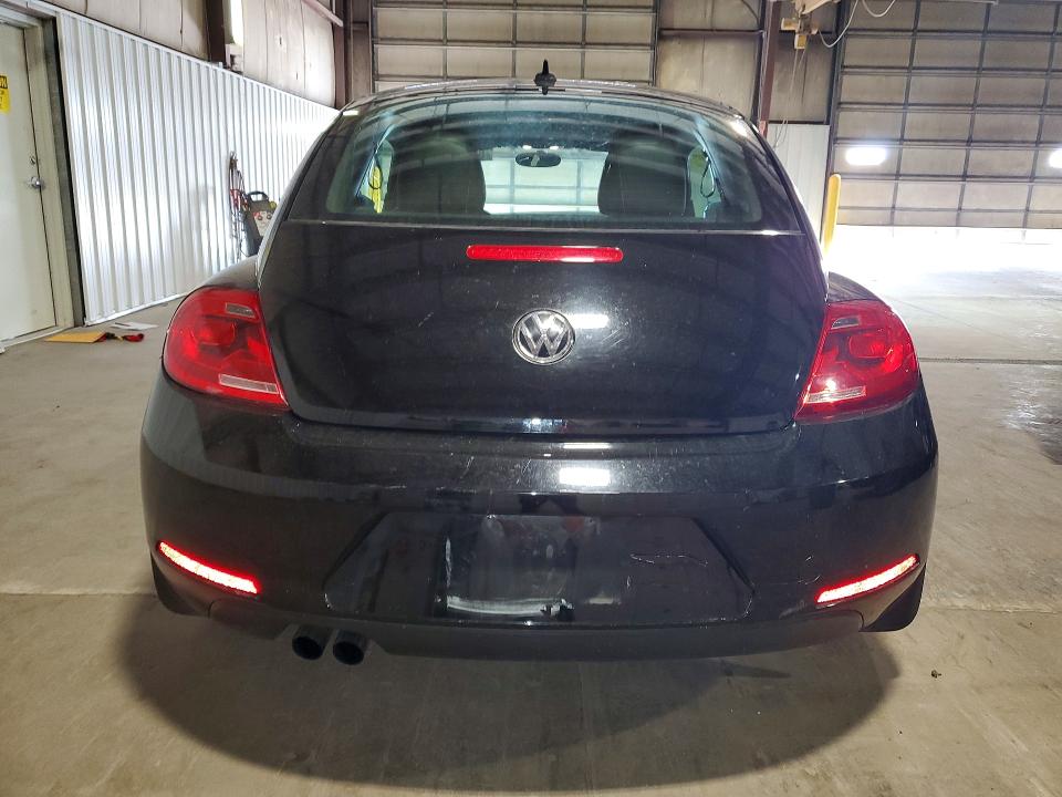 Photo 6 from auction – 2014 VOLKSWAGEN BEETLE with VIN 3VWJ17AT1EM660214