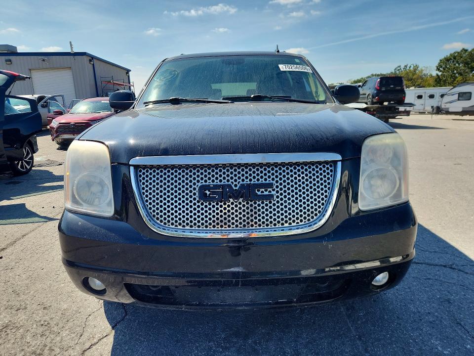 Photo 5 from auction – 2011 GMC YUKON XL with VIN 1GKS2MEF6BR241054