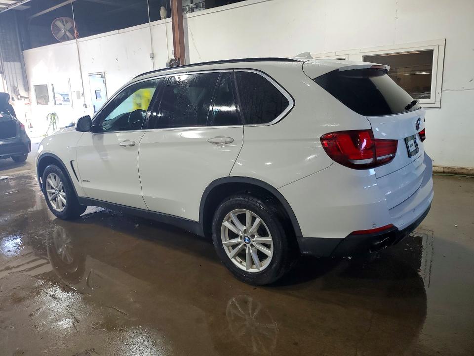 صورة رقم 2 من المزاد - 2015 BMW X5 مع VIN 5UXKR0C56F0P08511