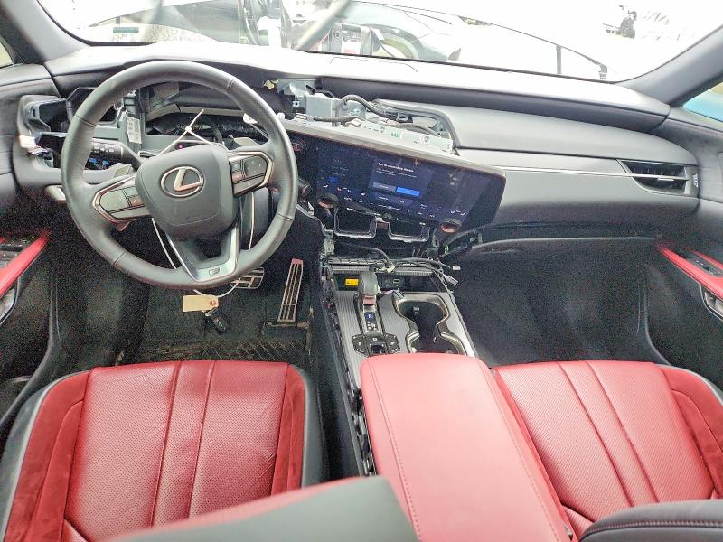 Фото 8 с аукциона – 2023 LEXUS RX с VIN 2T2BCMEA9PC004438