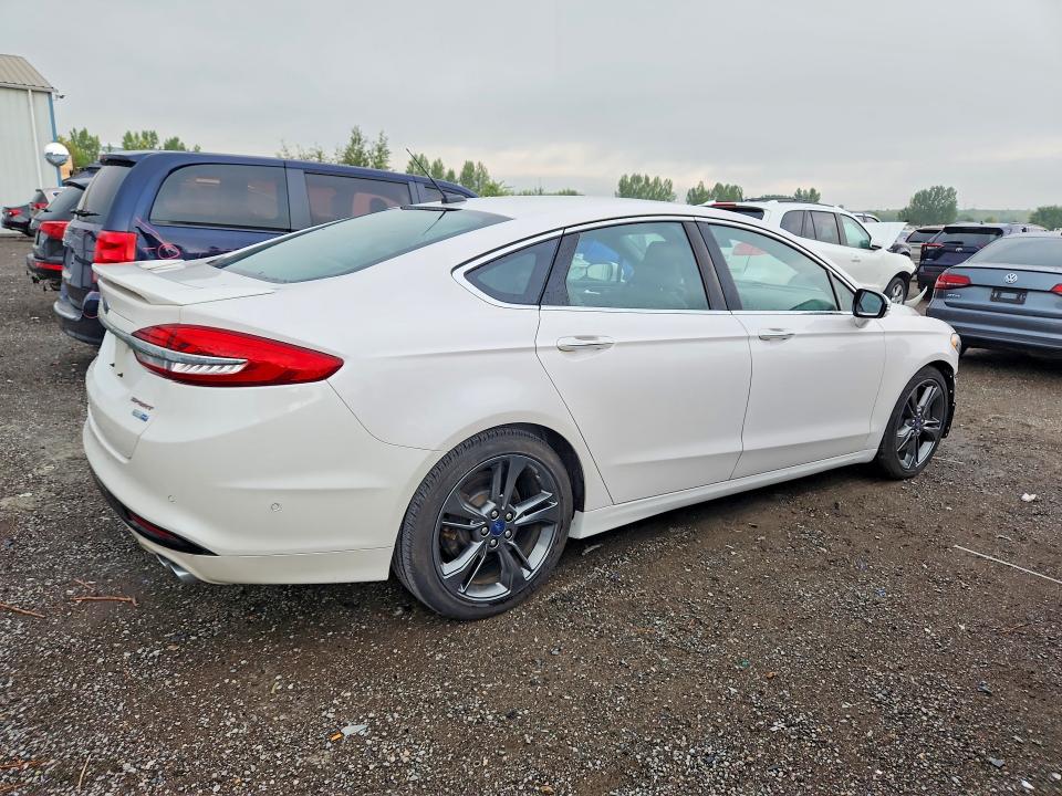 Photo 3 from auction – 2017 FORD FUSION with VIN 3FA6P0VP0HR376419