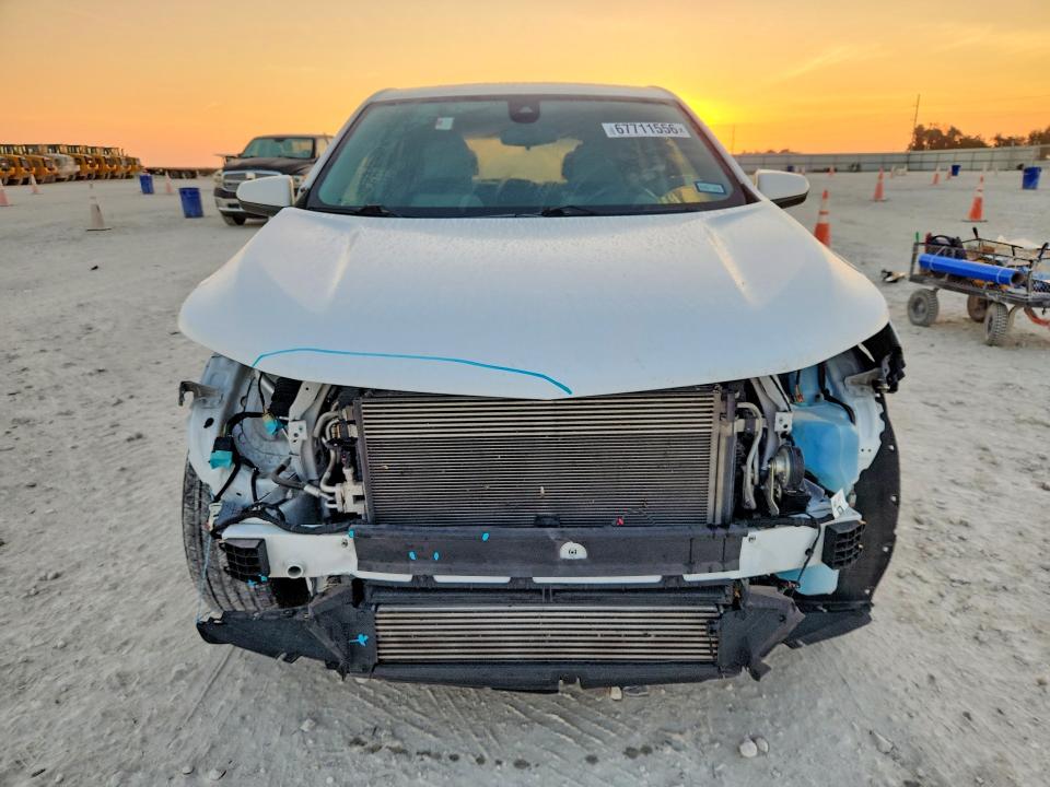 Снимка 5 от търг – 2022 CHEVROLET EQUINOX с VIN 3GNAXKEV4NL285223