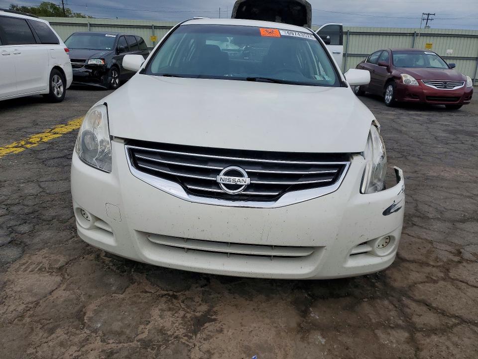 Снимка 5 от търг – 2010 NISSAN ALTIMA с VIN 1N4AL2AP3AN532002