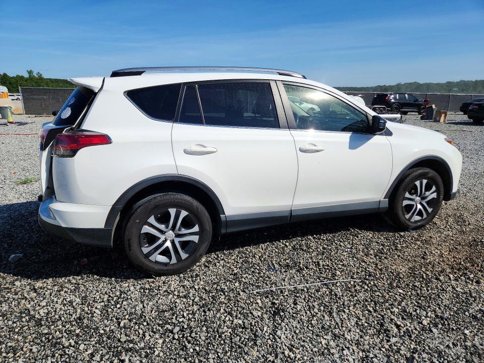 Photo 3 from auction – 2017 TOYOTA RAV4 with VIN JTMZFREVXHJ123552