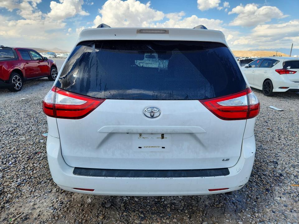 Photo 6 from auction – 2015 TOYOTA SIENNA with VIN 5TDKK3DC0FS568585