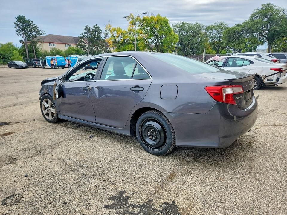 Снимка 2 от търг – 2014 TOYOTA CAMRY с VIN 4T1BF1FK9EU746027