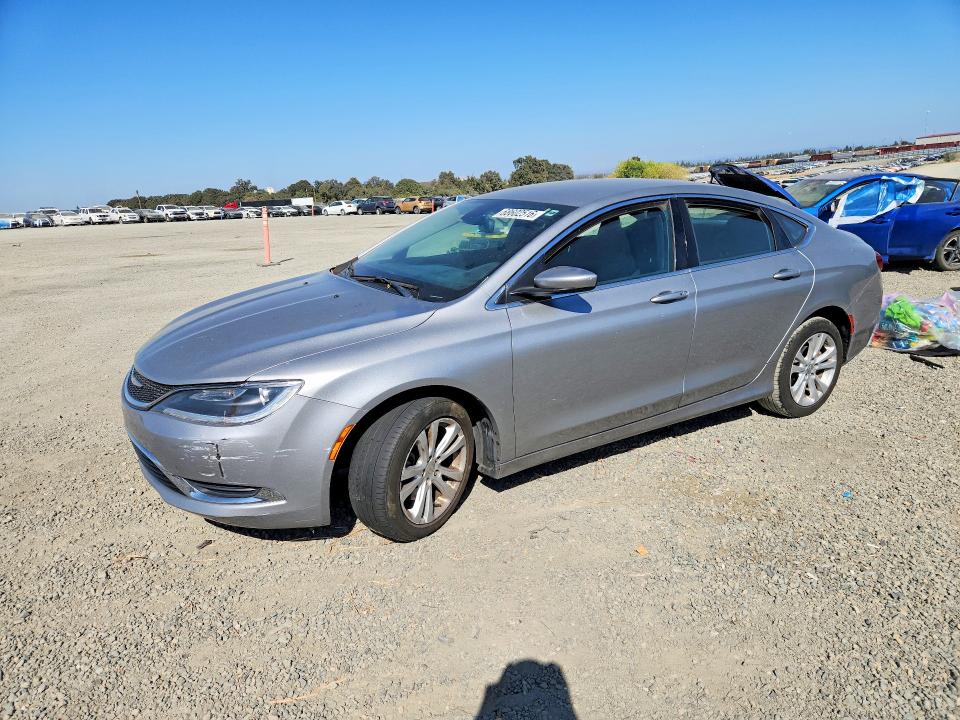 CHRYSLER 200 2015 с VIN 1C3CCCAB6FN672005 - Фото с аукциона