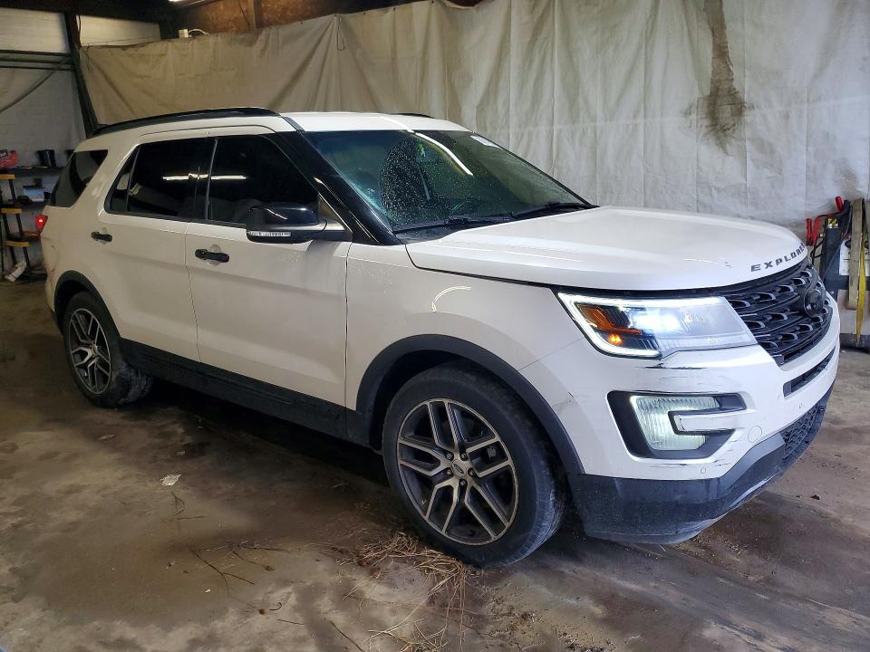 Photo 4 from auction – 2016 FORD EXPLORER with VIN 1FM5K8GT5GGB14992