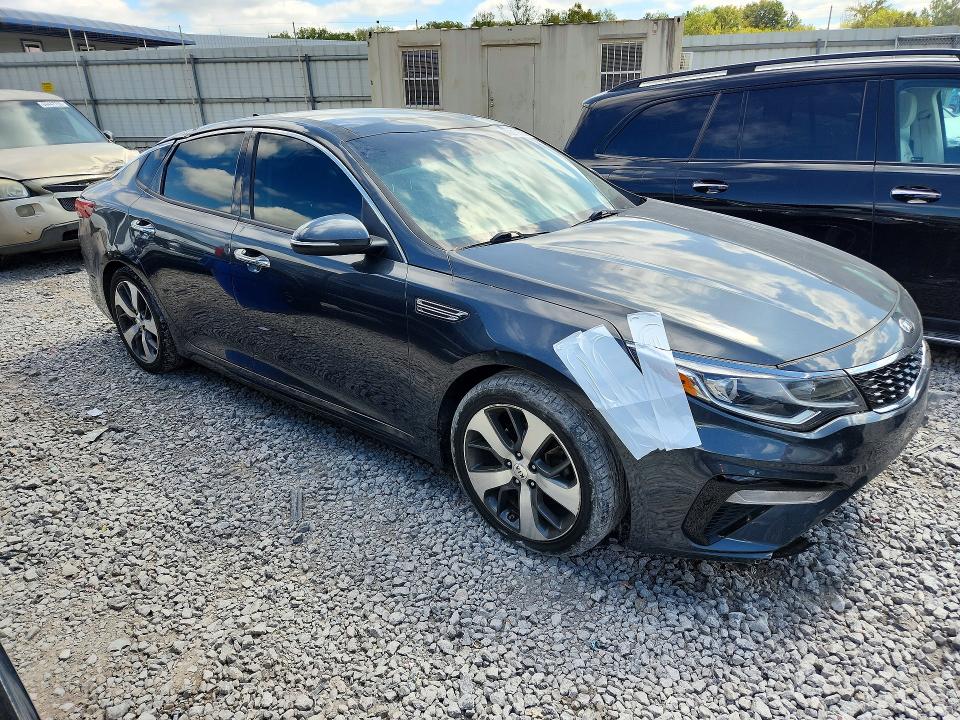 Photo 4 from auction – 2020 KIA OPTIMA with VIN 5XXGT4L33LG410104