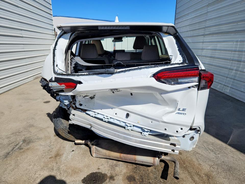 Photo 6 from auction – 2022 TOYOTA RAV4 with VIN 2T3F1RFV3NW280501