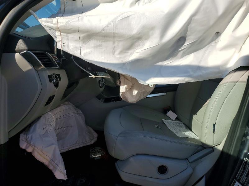Photo 7 from auction – 2015 MERCEDES-BENZ ML with VIN 4JGDA5HB2FA477318