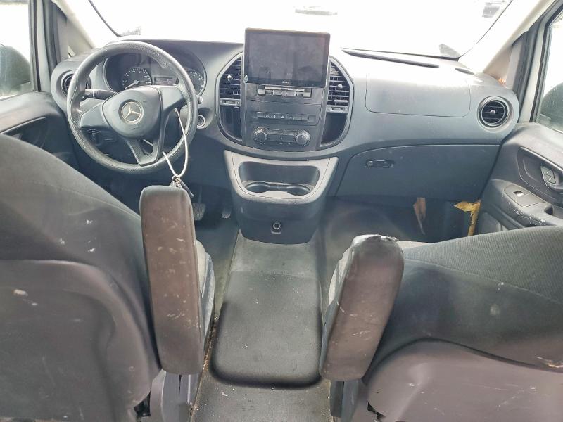 Photo 8 from auction – 2016 MERCEDES-BENZ METRIS with VIN WD3PG2EA1G3164710