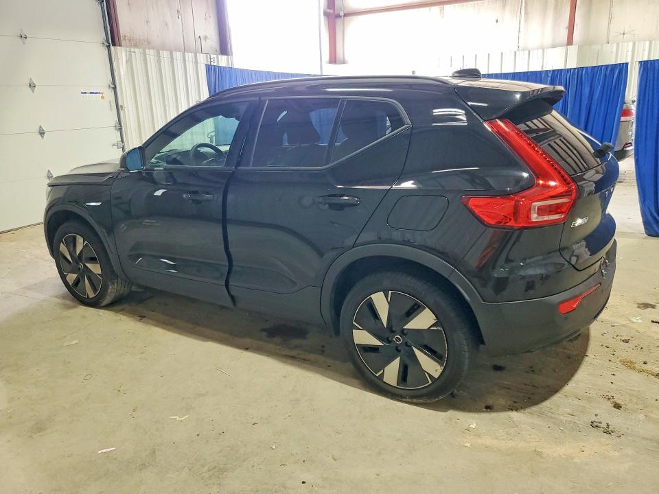 Photo 2 from auction – 2025 VOLVO EX40 with VIN YV4ER3HJ8S2504178