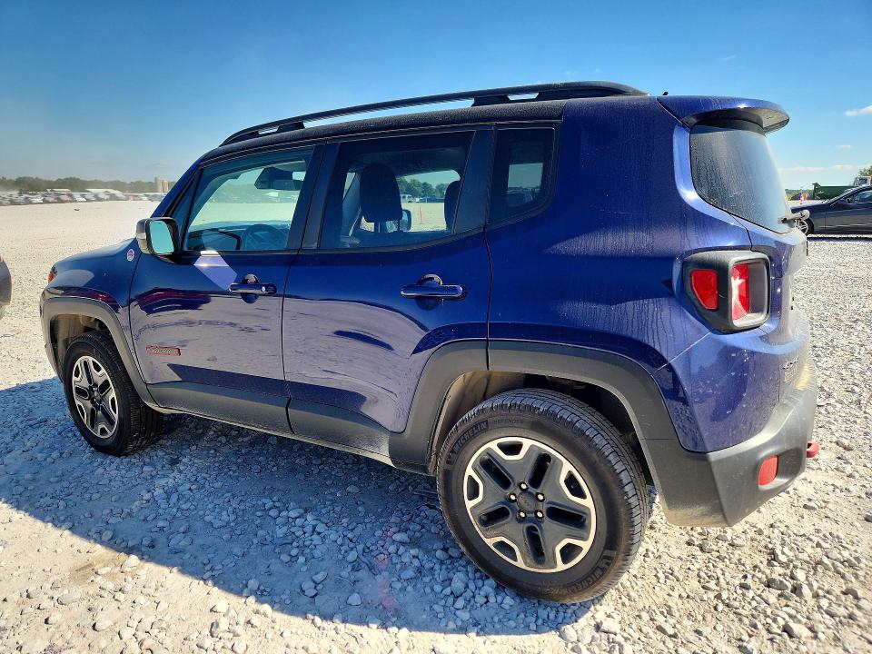 Снимка 2 от търг – 2016 JEEP RENEGADE с VIN ZACCJBCT0GPD61860
