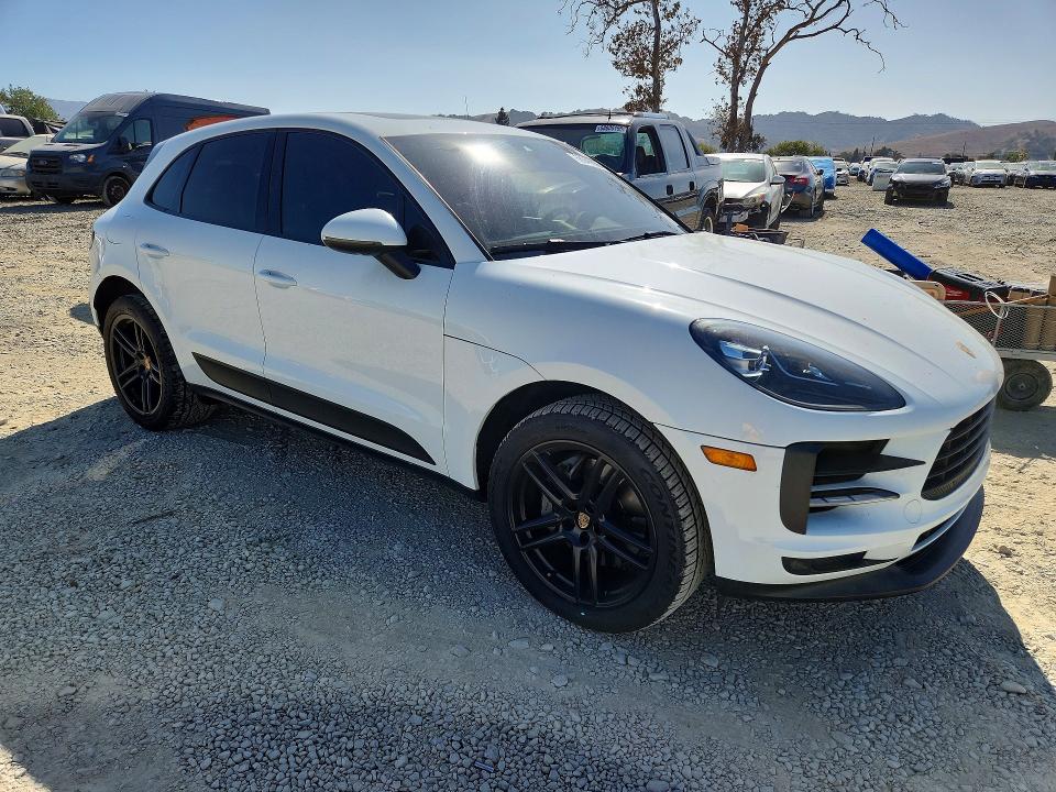 Photo 4 from auction – 2020 PORSCHE MACAN with VIN WP1AB2A53LLB31588