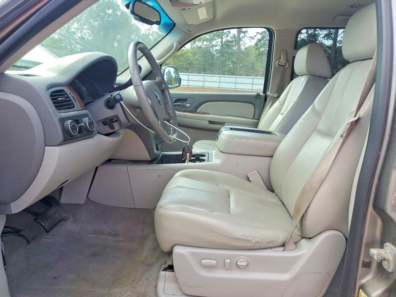 Photo 7 from auction – 2009 GMC YUKON with VIN 1GKFK33029R242142