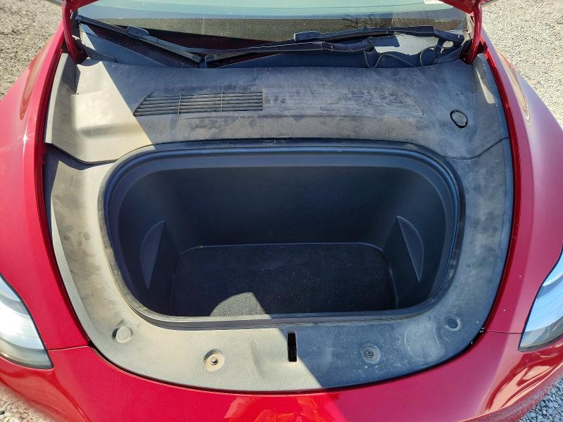 Снимка 11 от търг – 2021 TESLA MODEL Y с VIN 5YJYGAEE8MF222754